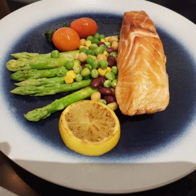 Salmon with asparagus